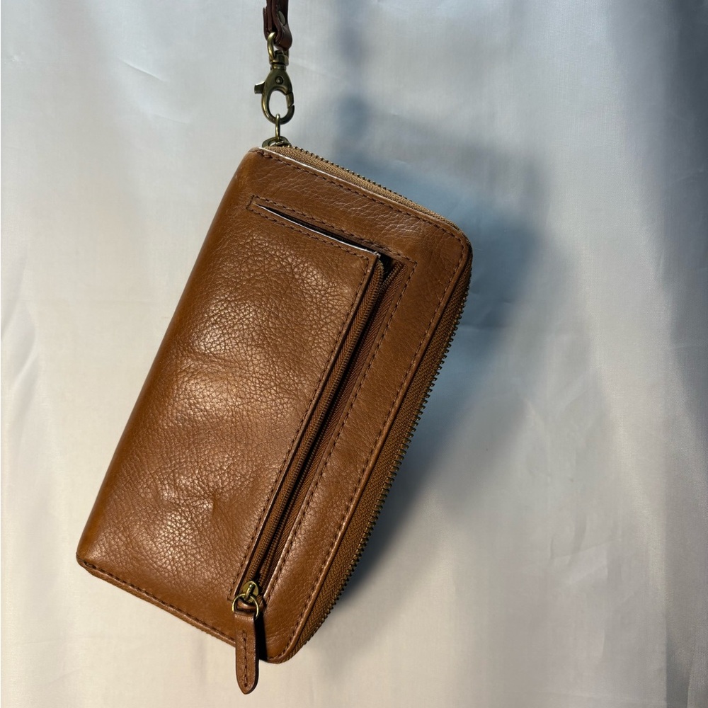 Fossil Tan Leather Wristlet Wallet - Picture 10 of 16